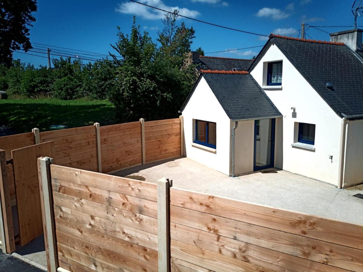 Charmante Petite Maison Rostiviec Bord De Mer Loperhet Buitenkant foto